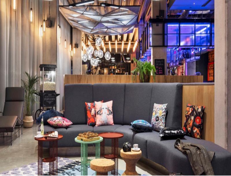 Moxy Katowice Airport Hotel Pyrzowice Exterior photo